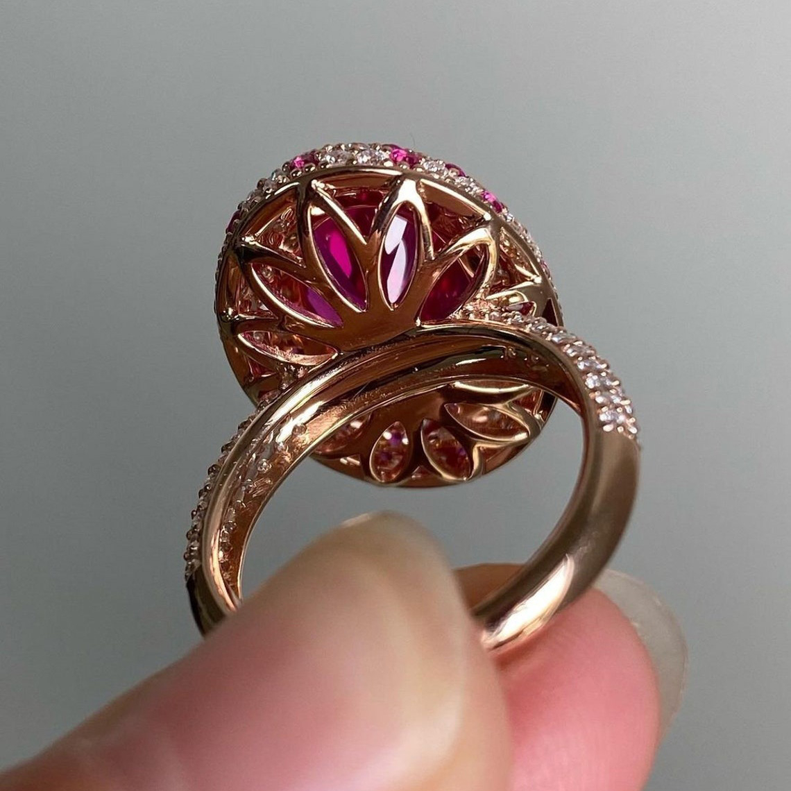 5.8ct Oval Cut Fuchsia Pink Sapphire Paved Cocktail Ring