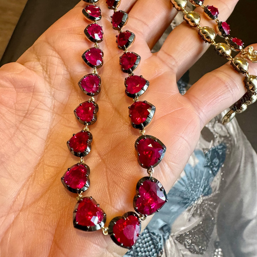 ❣️Ruby❣️（107。957） 60ctw Heart Cut Ruby Two Tone Vintage Riviera Necklace