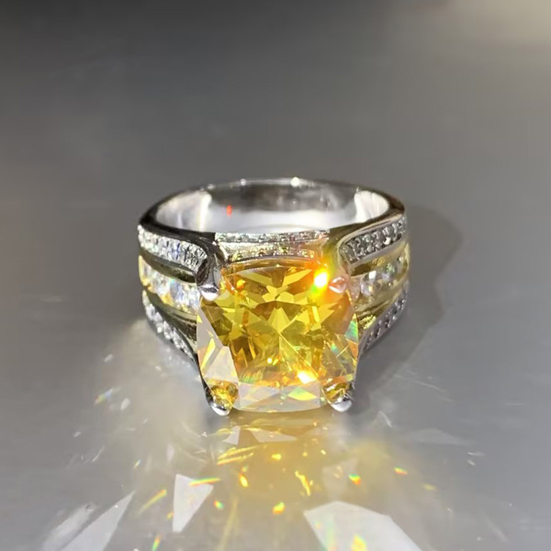 5.6ct Yellow Sapphire Two Tone Engagement Ring | SayaBling Jewelry