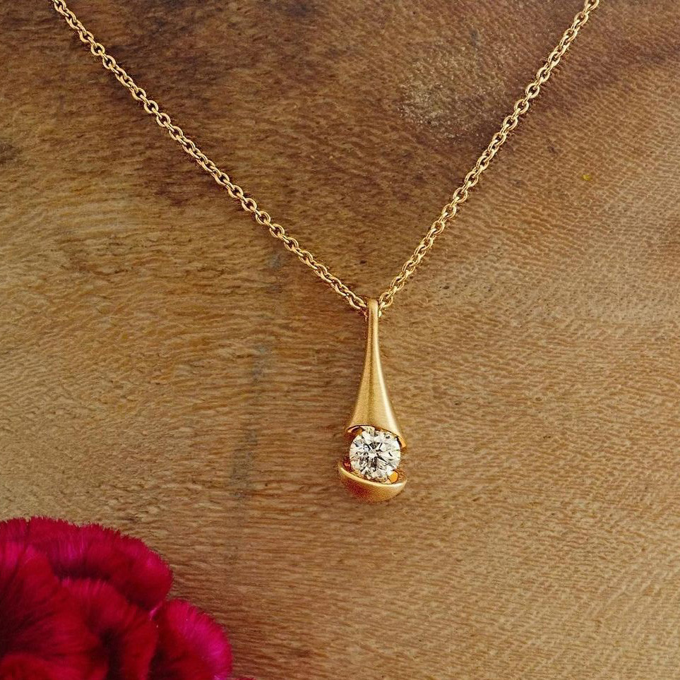 Round Cut White Sapphire Tear Pendant Necklace | SayaBling Jewelry