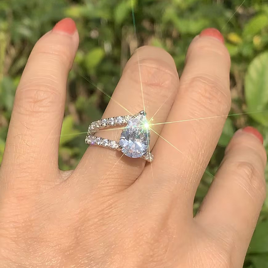 Asymmetrical engagement ring store