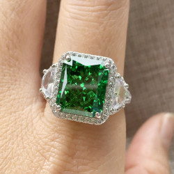 6ct Crushed Ice Vivid Green Sapphire Engagement Ring
