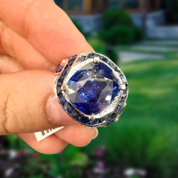 5.6ct Cushion Cut Blue Sapphire Vintage Engagement Ring