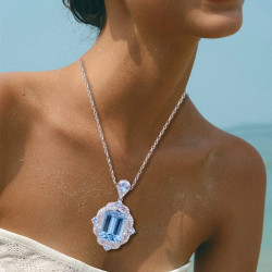 14ct Emerald Cut Aquamarine Vintage Pendant Necklace