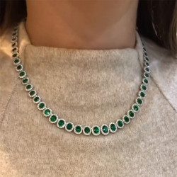 Halo Oval Cut Emerald Elegant Necklace