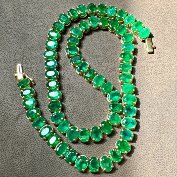 110ctw Oval Cut Emerald Riviera Tennis Necklace