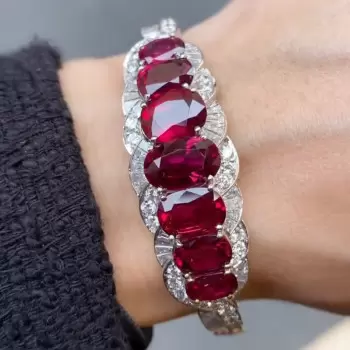 25ctw Ruby Bangle With Claps Buckle Closure