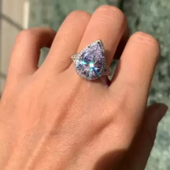 10ct Pear Cut White Sapphire Halo Engagement Ring
