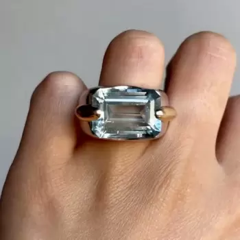 14ct Emerald Cut Aquamarine Vintage Cocktail Ring