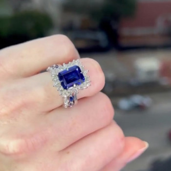 3.8ct Halo Emerald Cut Blue Sapphire 3pcs Bridal Set