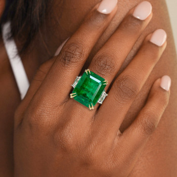 14ct Emerald Cut Emerald Three Stone Engagement Ring