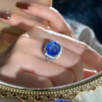 9.5ct Cushion Cut Blue Sapphire Halo Engagement Ring