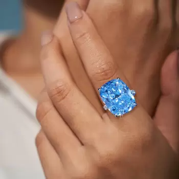 14ct Cushion Cut Aquamarine Engagement Ring