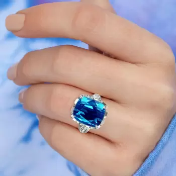 12ct Cushion Cut Aquamarine Mermaid Inspired Cocktail Ring