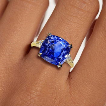 9.5ct Cushion Cut Blue Sapphire Engagement Ring