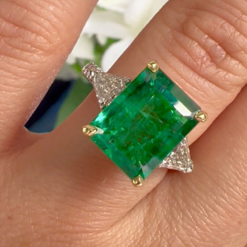8ct Emerald Cut Emerald Three Stone Engagement Ring