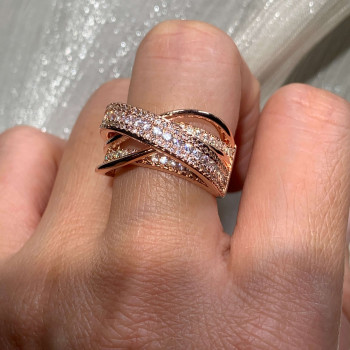 Intertwined Crossover Wedding Band