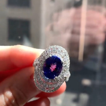 2.5ct Oval Cut Tanzanite Blue Sapphire Vintage Cocktail Ring