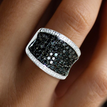 Classic White-Black Paved Bold Ring