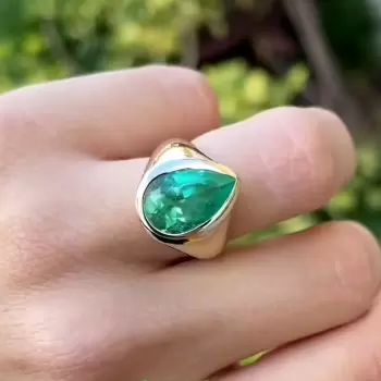 5.7ct Pear Cut Emerald Engagement Ring