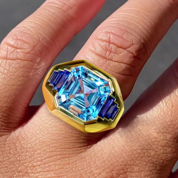 9.5ct Asscher Cut Aquamarine Modern Cocktail Ring