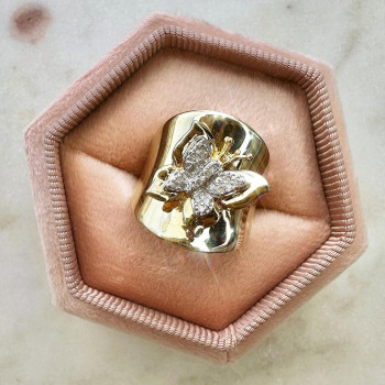 3D Butterfly Curving Saddle Cocktail Ring