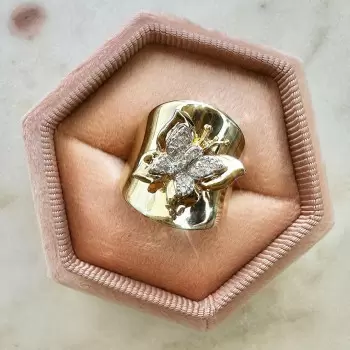 3D Butterfly Curving Saddle Cocktail Ring