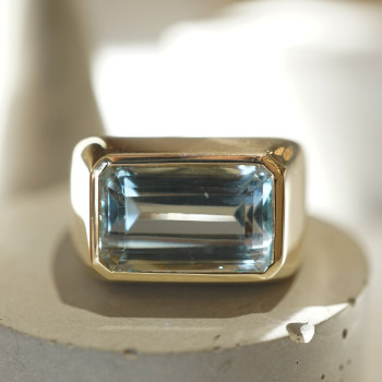 8ct Emerald Cut Aquamarine Chunky Engagement Ring