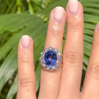 5ct Oval Cut Tanzanite Blue Sapphire Halo Cocktail Ring