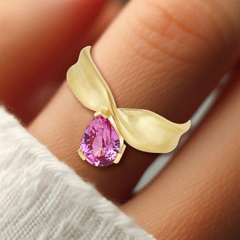2ct Pear Cut Fuchsia Pink Sapphire Promise Ring