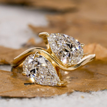 3ctw Pear Cut Asymmetric Toi Et Moi Promise Ring