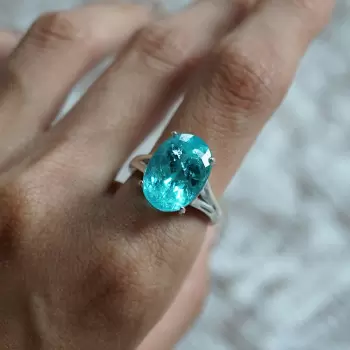 12ct Oval-shaped Paraiba Tourmaline Classic Cocktail Ring