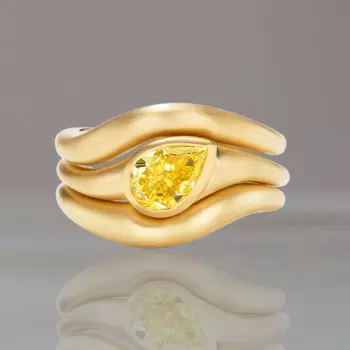 1.2ct Pear Cut Yellow Sapphire Wedding Ring Set