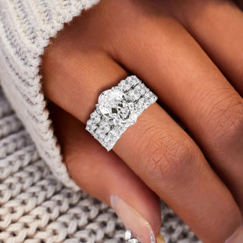 5ct Oval Cut White Sapphire 3pcs Bridal Set