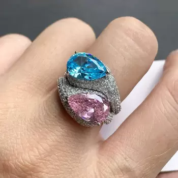 4.04ct Pear Cut Pink & Blue Sapphire 2pcs Bridal Set
