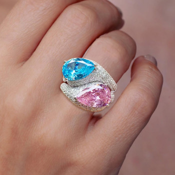 4.04ct Pear Cut Pink & Blue Sapphire 2pcs Bridal Set