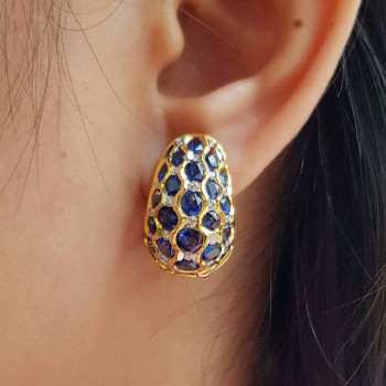 11ctw Oval Cut Blue Sapphire Vintage Huggie Hoop Earrings
