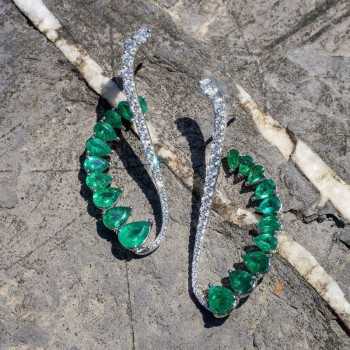 7.95ct Pear Cut Emerald Sapphire Cuff Earrings