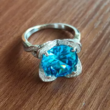 11ct Round Cut Aquamarine Vintage Cocktail Ring