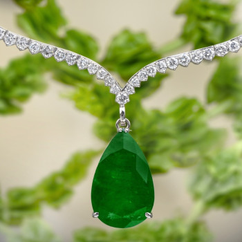 20ct Pear Cut Emerald Tennis Necklace