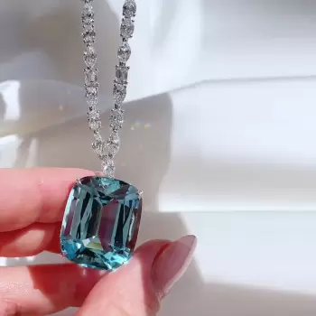 Multi-cut Chain 18ct Cushion Cut Aquamarine Statement Necklace