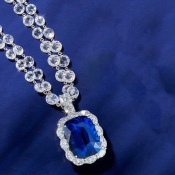14ct Halo Cushion Cut Blue Sapphire Double-Layer Chain Necklace