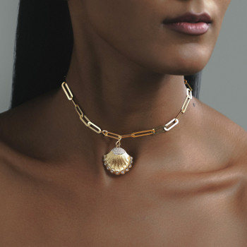 Paperclip Chain Golden Shell Pendant Necklace