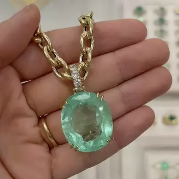 25ct Huge Oval Cut Mint Green Emerald Pendant Necklace