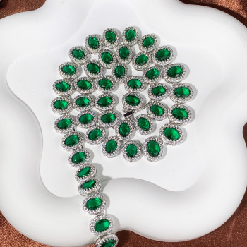 25ctw Halo Oval Cut Emerald Elegant Necklace