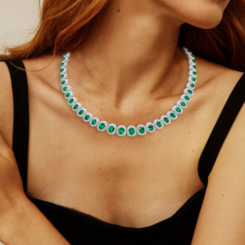 25ctw Halo Oval Cut Emerald Elegant Necklace