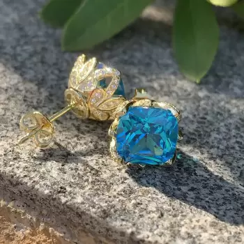 8ctw Cushion Cut Aquamarine Flower Stud Earrings
