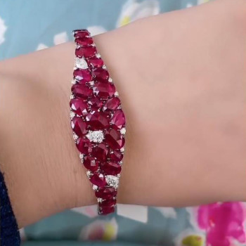 Nature Inspired 13ctw Ruby Bangle Bracelet