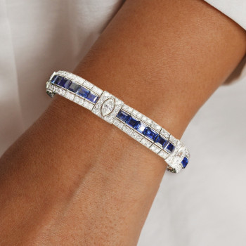 18ctw Blue and White Art-deco Vintage Statement Bracelet