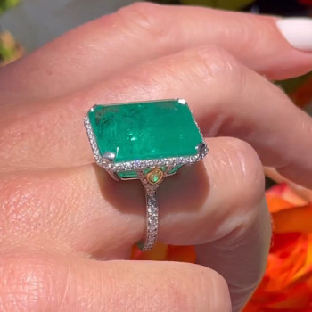14ct Emerald Cut Emerald European Shank Engagement Ring